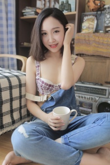 沉迷爱情
